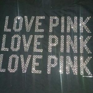Love Pink cropped tee